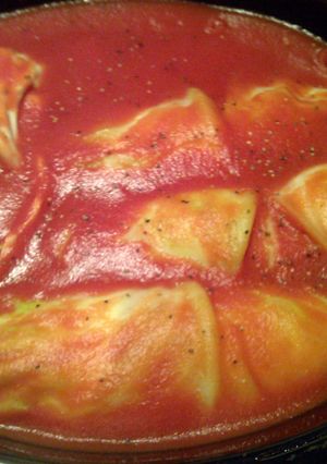 A picture of easy slow cooker cabbage rolls.