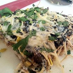 A picture of Japanese Pizza.