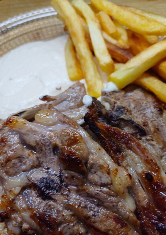 Una foto de Chuletas de cordero a la plancha