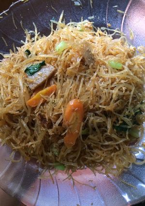 Foto resep Soun goreng bakso dan sayur