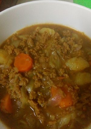 A picture of Soya bean flake stew.