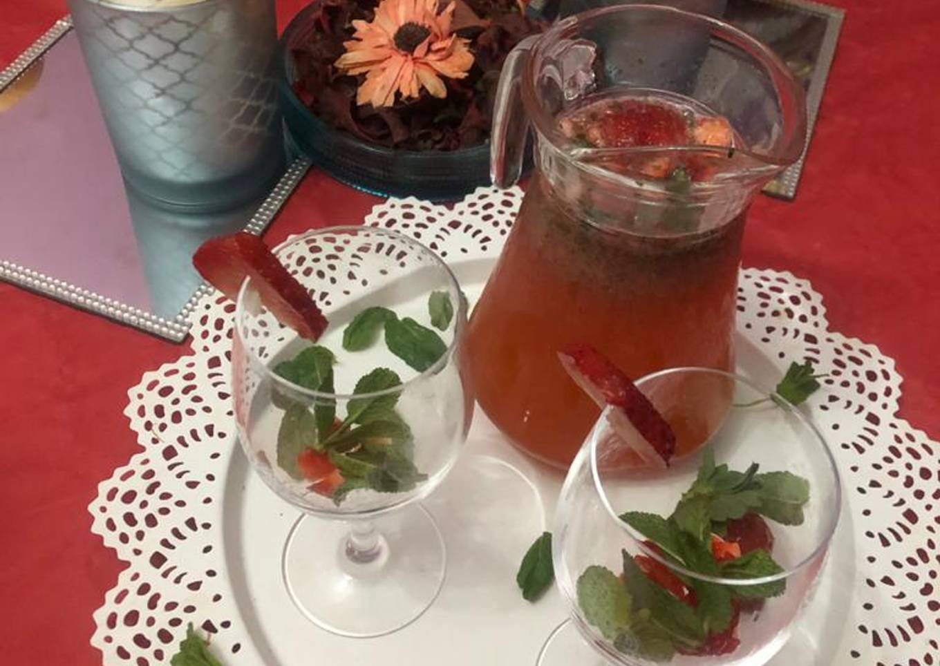 Strawberry mint mojito