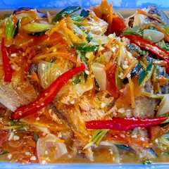 รูปของ Bawal Asam Manis
