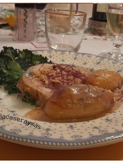 Una foto de Cinta de lomo rellena con frutos secos y manzana