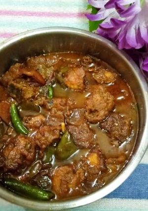 চিলি চিকেন (Chilli chicken recipe in bengali) রেসিপির প্রধান ছবি