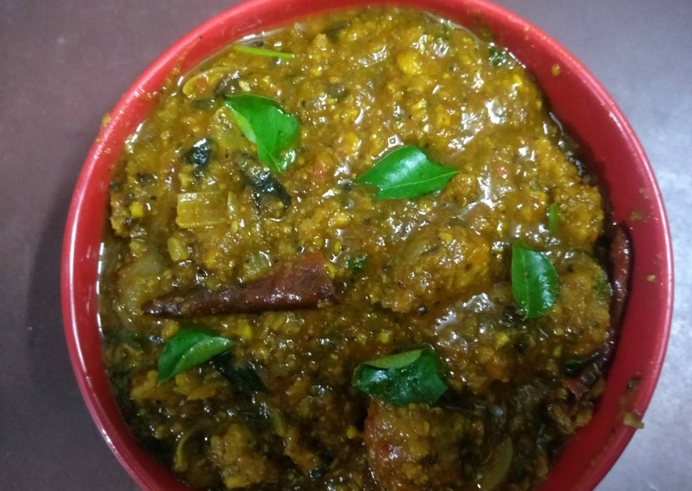 Vada Curry