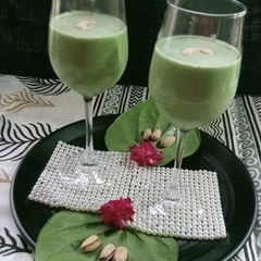 Betel Leaf Lassi (পান পান্না) A picture of Betel Leaf Lassi (পান পান্না).
