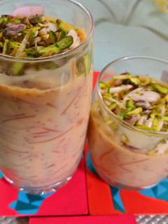 सेवई कस्टर्ड खीर (Sevai custard kheer recipe in hindi) रेसिपी मुख्य फोटो