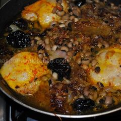 Sour Black Eyed Beans Stew (Turshi Ghorma) A picture of Sour Black Eyed Beans Stew (Turshi Ghorma).
