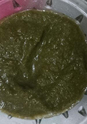 हरी चटनी(hari chutney recipe in hindi) रेसिपी मुख्य फोटो