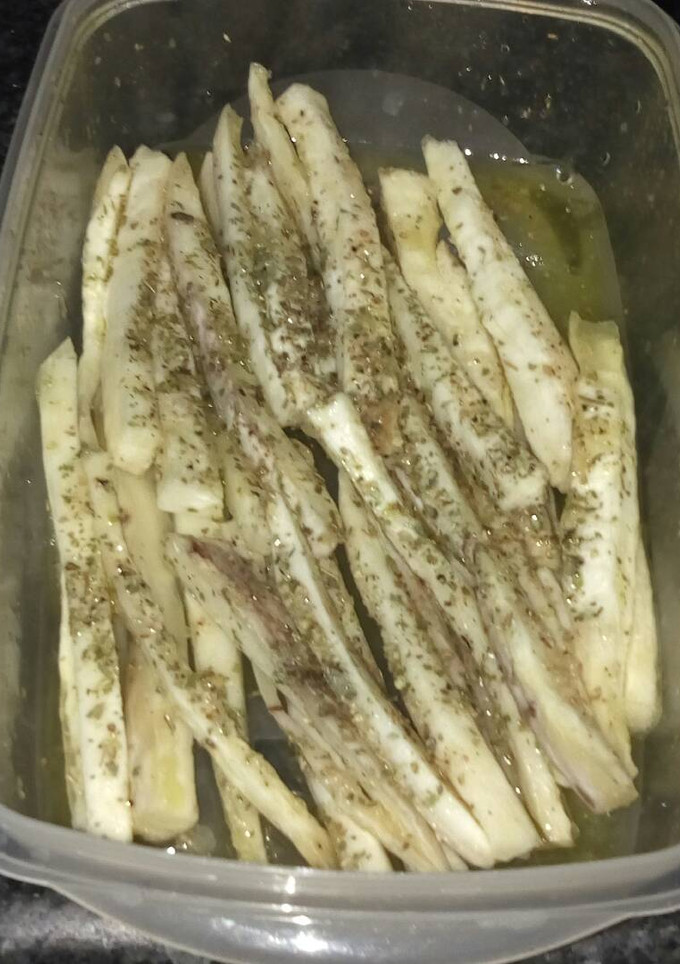 Una foto de Bastoncillos de yuca fritos