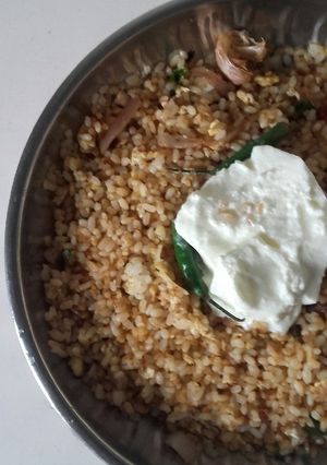 A picture of Maldive fish egg rice.