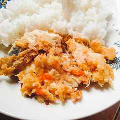 A picture of Ayam Geprek.