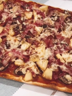 Foto de Pizza de Chouriço e Ananás