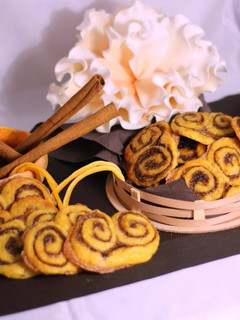 Una foto de Palmeritas de Calabaza y Canela