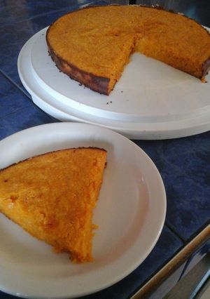 Una foto de Torta casera de auyama tipo budín