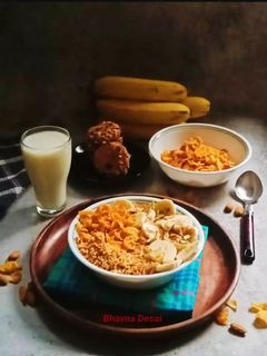 કોર્ન ફ્લેક્સ મિલ્ક બાઉલ.(Cornflakes Milk Bowl in Gujarati) રેસીપી મુખ્ય ફોટો