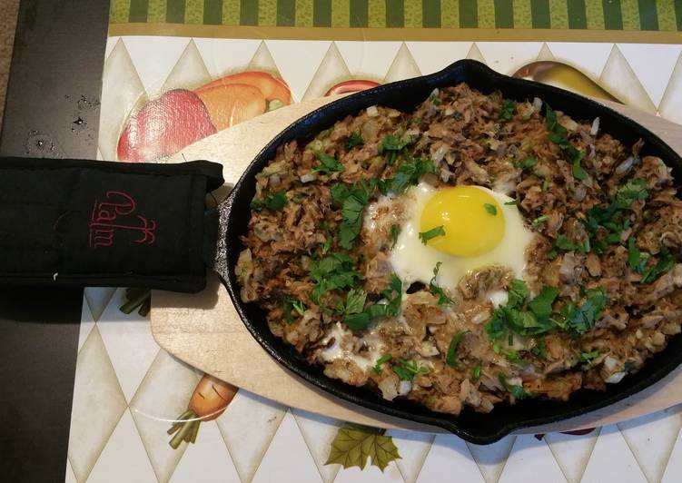 Steps to Prepare Favorite Sizzling Tuna Sisig