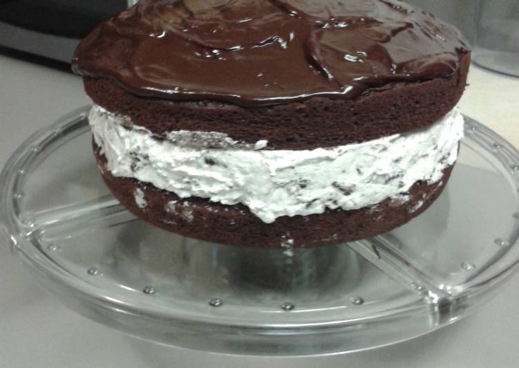Oreo Cookie Birthday Cake