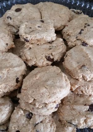 A picture of Tricia's Chocolate Chip Cookies.