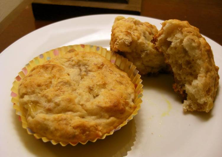 Easiest Way to Make Perfect Easy with Pancake Mix Honey Banana Muffins in 30 Minutes