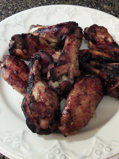 A picture of Honey Balsamic Wings 🍯.