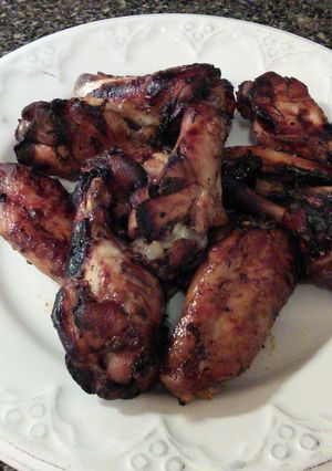 A picture of Honey Balsamic Wings 🍯.