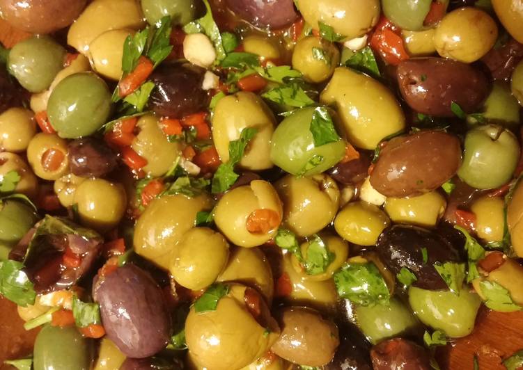 Steps to Make Favorite Marinaded Olives