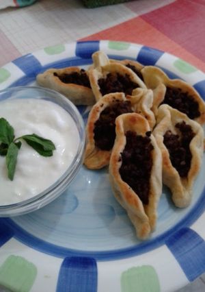 A picture of Twist on Lebanese Sfiha (Meat Pies).