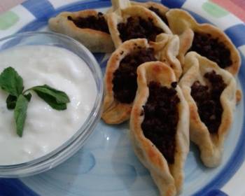 Easy Cooking Recipe Twist on Lebanese Sfiha Meat Pies Very Delicious