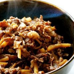 A picture of Delicious Stir-Fried and Simmered Beef and Bamboo Shoot (Shigure-ni).