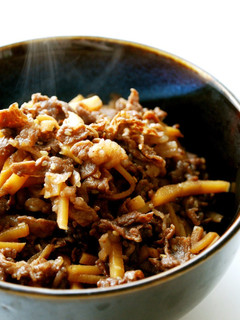 A picture of Delicious Stir-Fried and Simmered Beef and Bamboo Shoot (Shigure-ni).