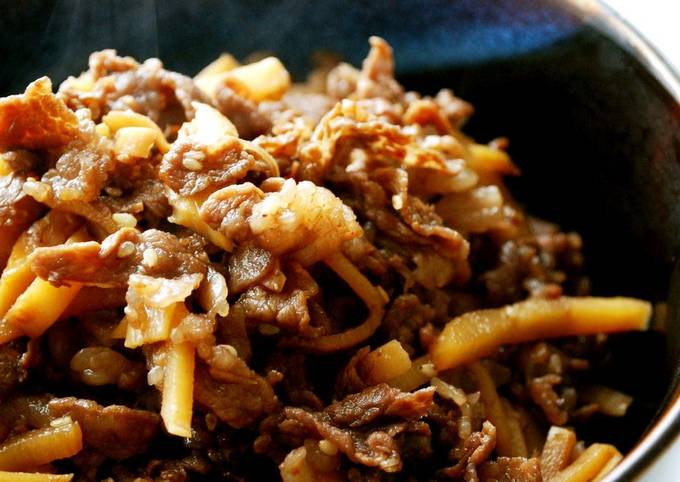 Delicious Stir-Fried and Simmered Beef and Bamboo Shoot (Shigure-ni)