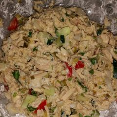 A picture of Zesty chicken or tuna salad.