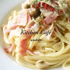 A picture of Aglio, Olio e Peperoncino with Bacon.