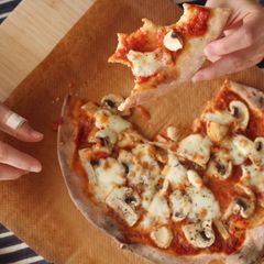 A picture of Basic pizza dough.
