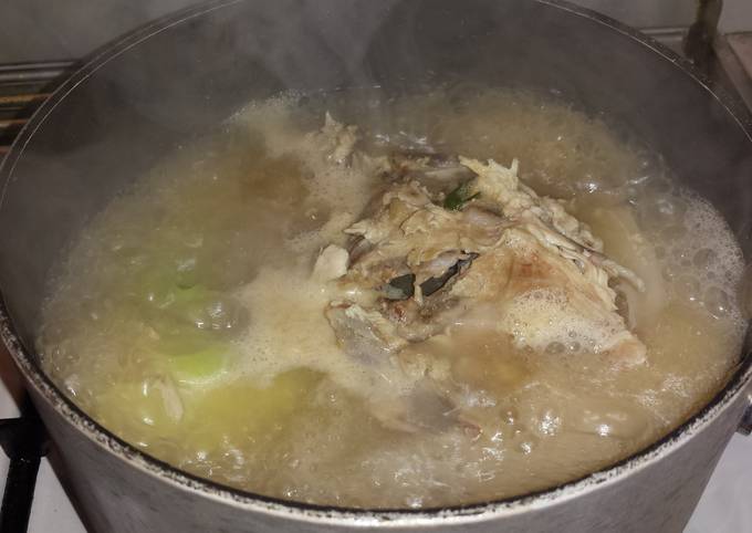 Recipe of Award-winning Chicken Broth