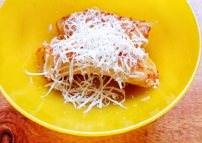 Resep Snack: Pisang Panggang Keju Teflon (15 month+) yang Menggugah Selera