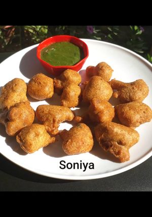 गोभी के पकौड़े (gobhi ke pakode recipe in hindi) रेसिपी मुख्य फोटो
