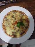 Pizza beef dan jamur