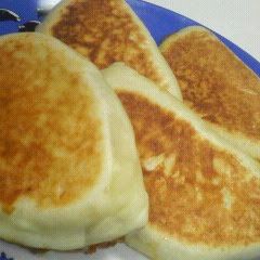 A picture of Grilled Curry Bread.