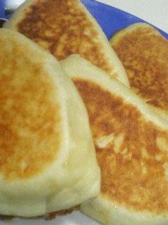 A picture of Grilled Curry Bread.