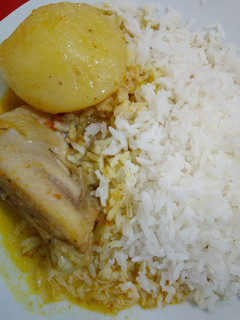 Una foto de Pollo a la limeña