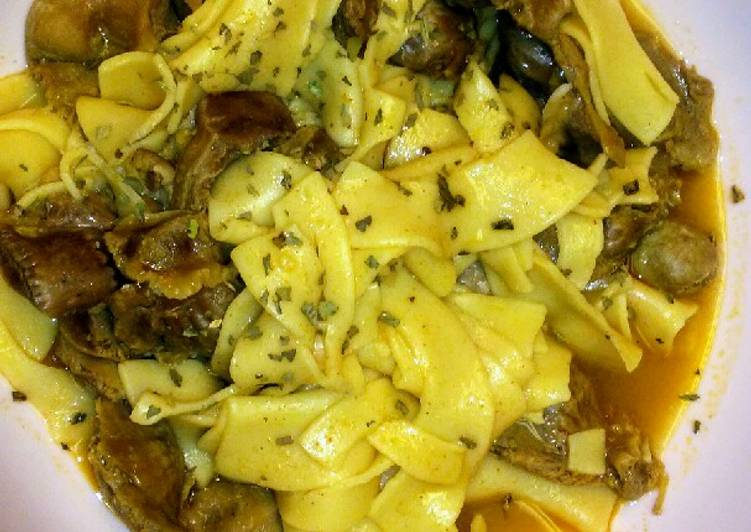 Gizzards & Noodles w Beef Broth Gizzards & Noodles w Beef Broth