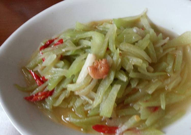 Langkah mengolah Tumis labu yang Enak