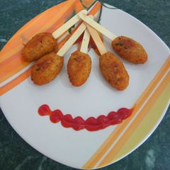 A picture of Potato lolipops.