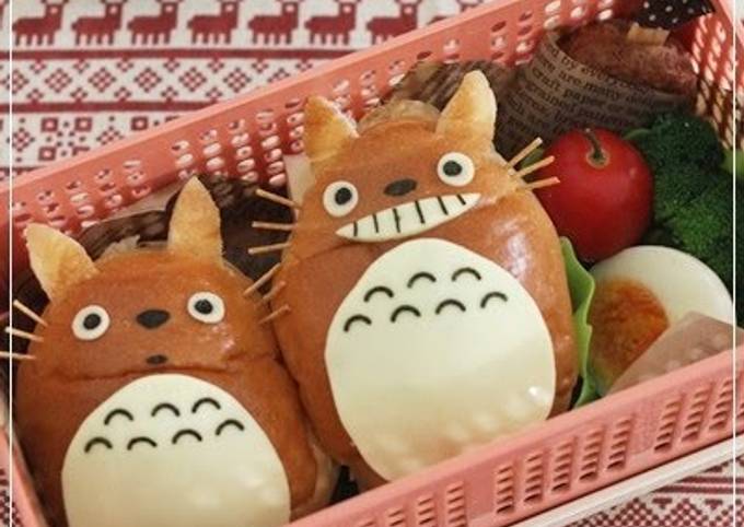 Totoro Rolls for Character Bento Recipe by cookpad.japan - Cookpad