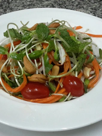 Easy Steps Prepare Recipes Kanya's Sunflower Sprouts Salad the Delicious Can Pamper Your Tongue.