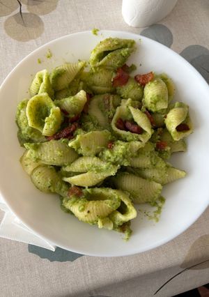Una foto de Pasta con salsa de brócoli y guanchale
