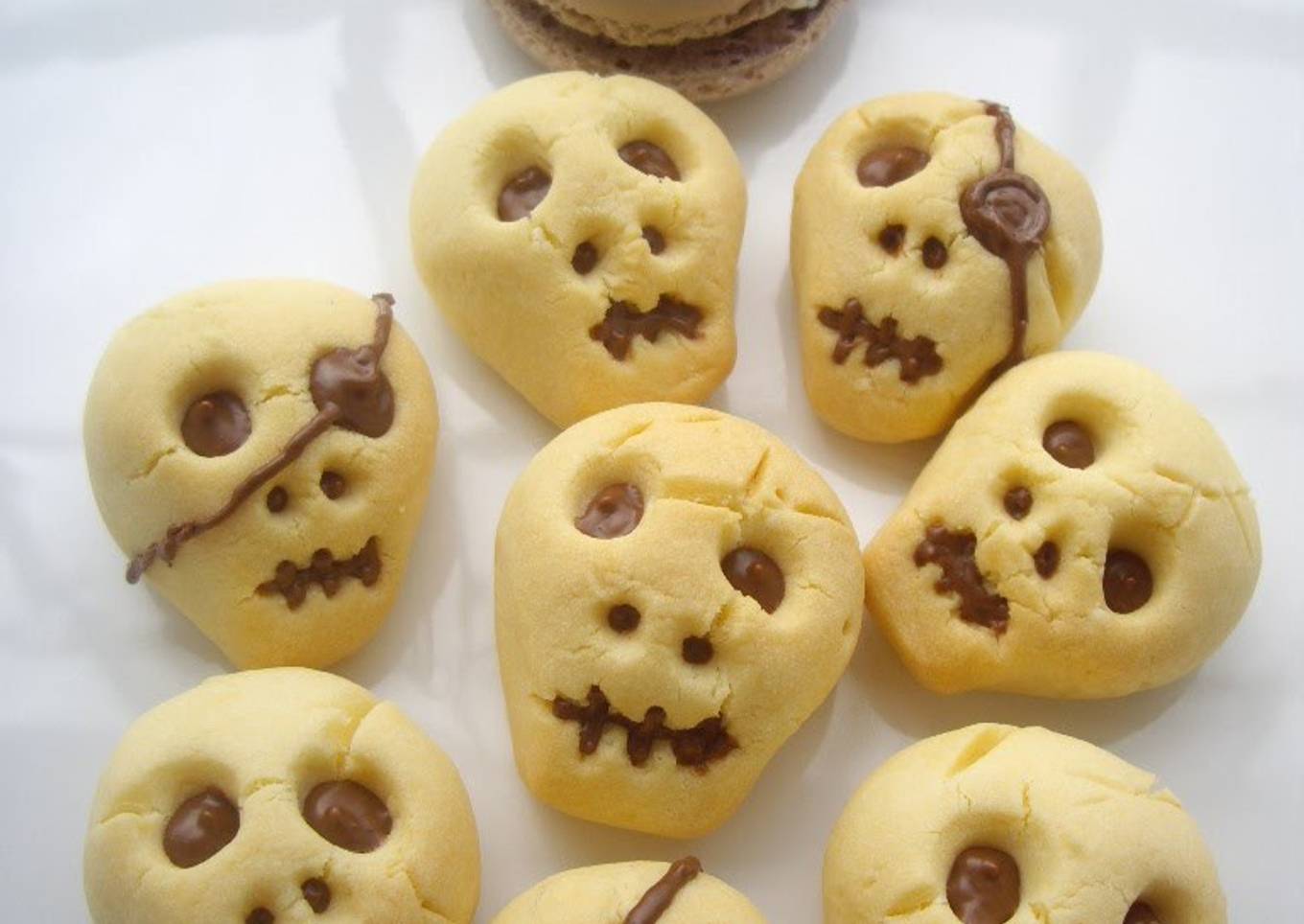 3D Skull Cookies for Halloween